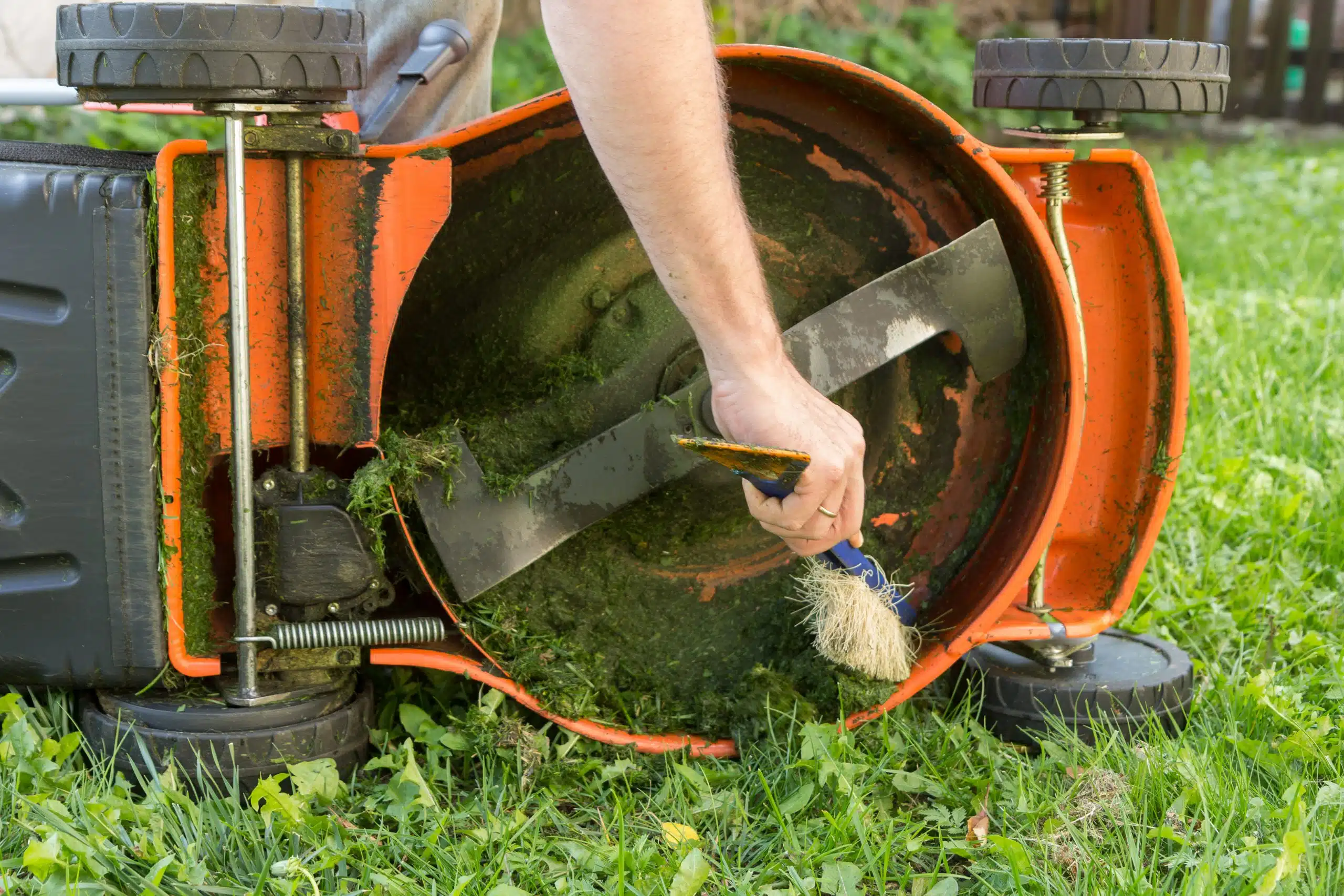 Comment entretenir et prolonger la durée de vie d'une lame de fraise rotative