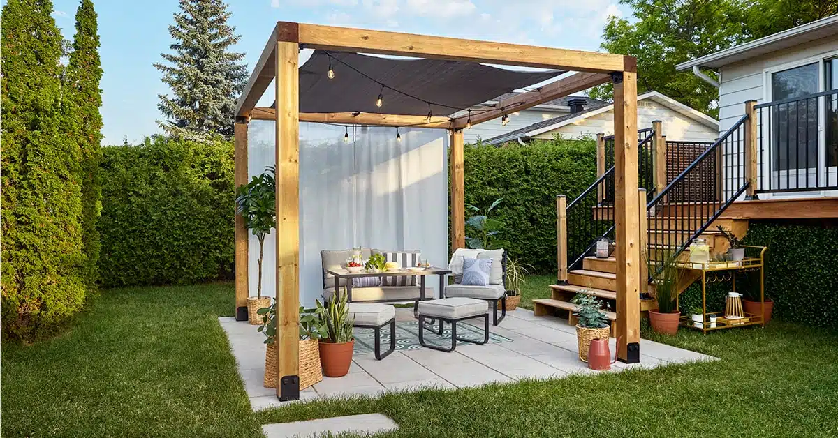 Construire votre propre pergola en bois astuces et étapes clés